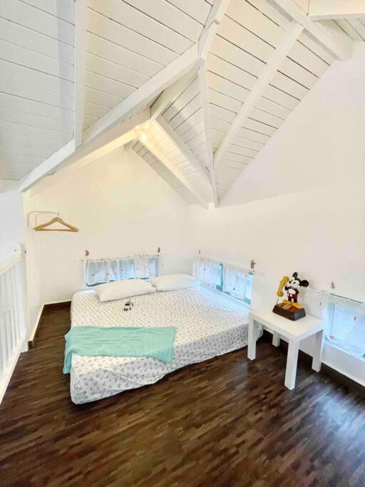 Sea Kecil Tiny House Near Jetty Of Kuala Besut Villa Kampong Nail Exterior photo